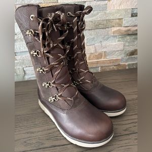 Timberland Women's Brown Lace-Up Boots 🥾